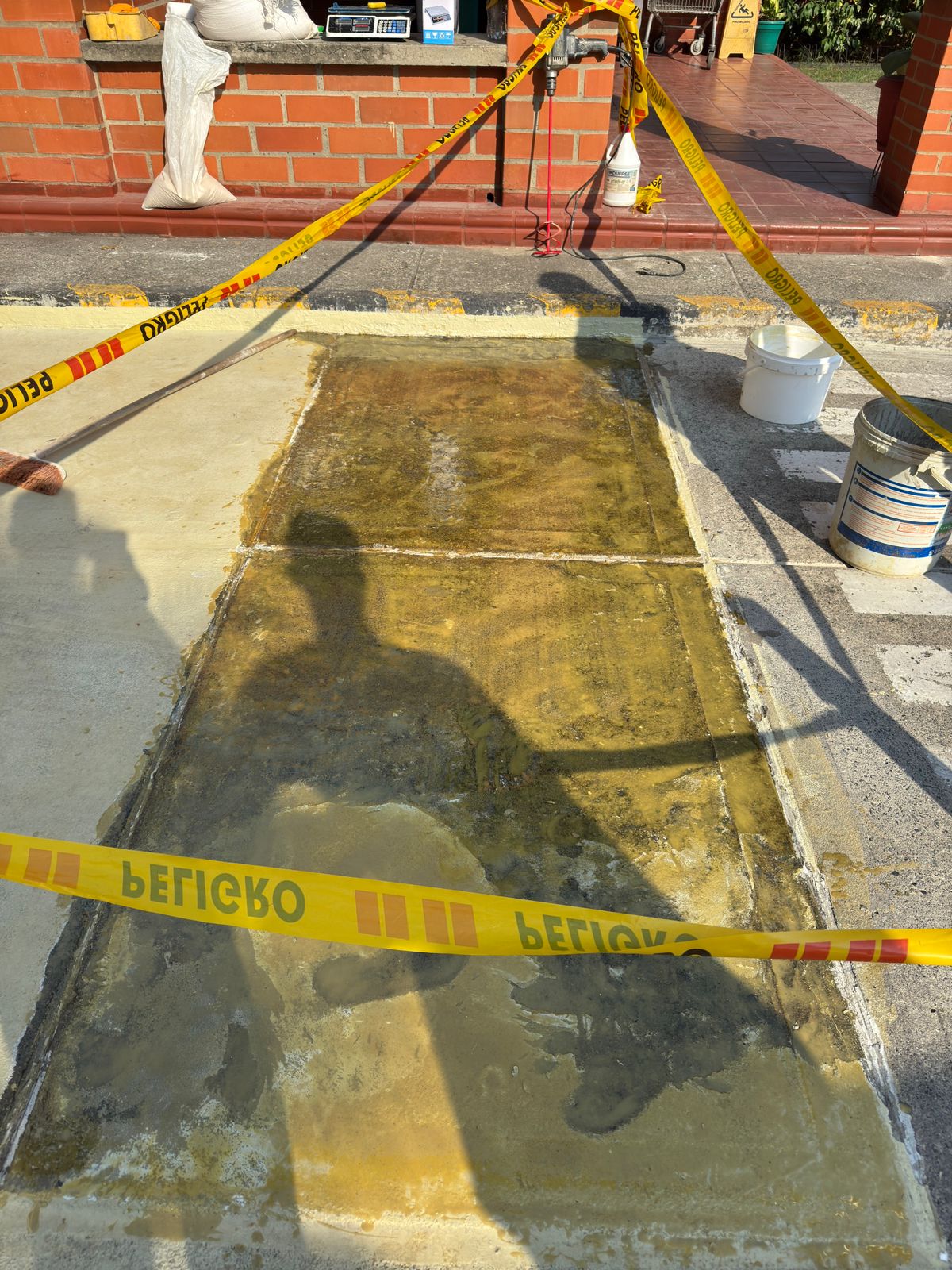 Impermeabilización de losas de tráfico vehicular por Xervis, imagen 1
